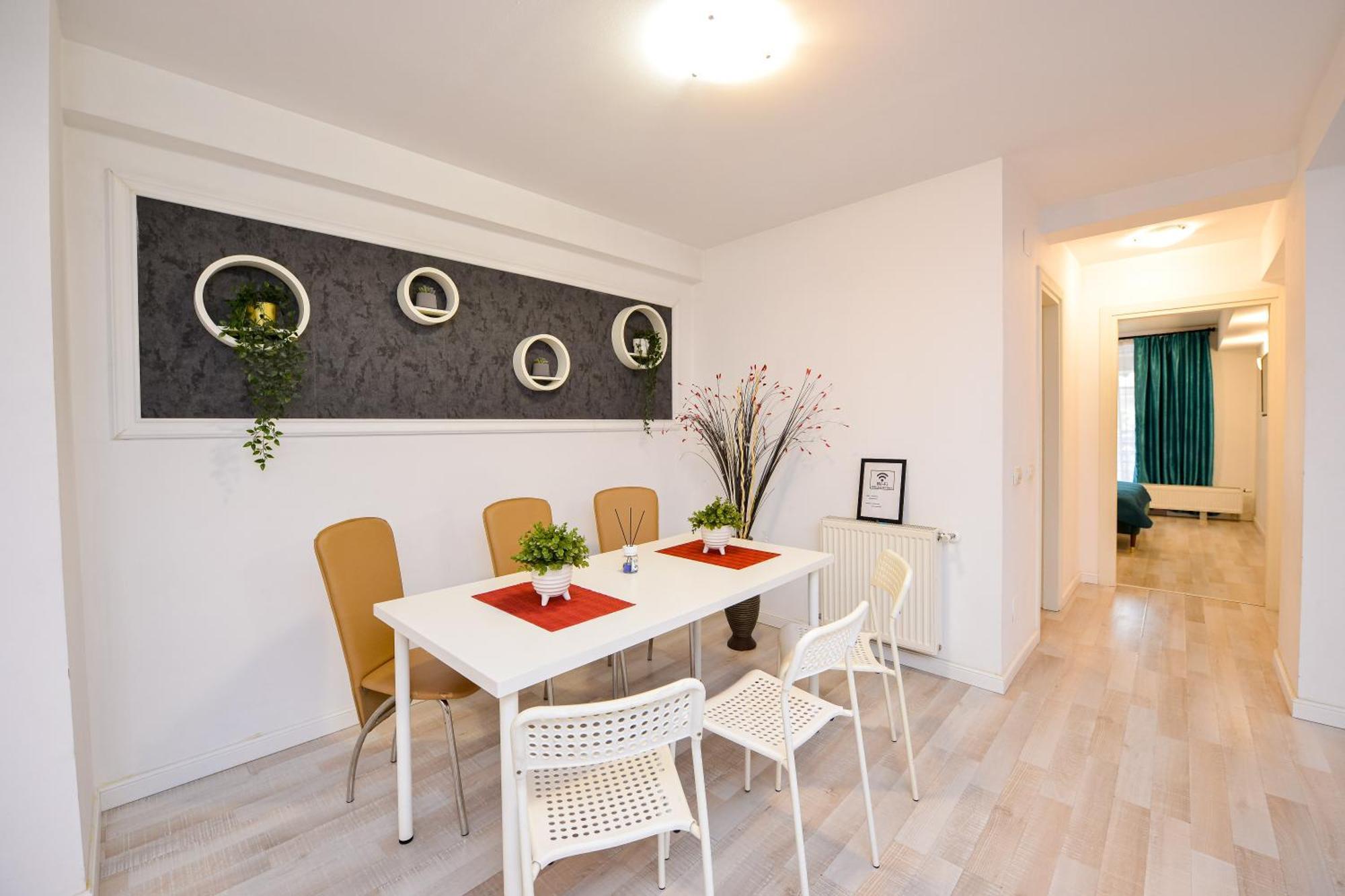 Pierre Cardin Deluxe Apartment With Terrace By Magniflex Bukarest Exterior foto
