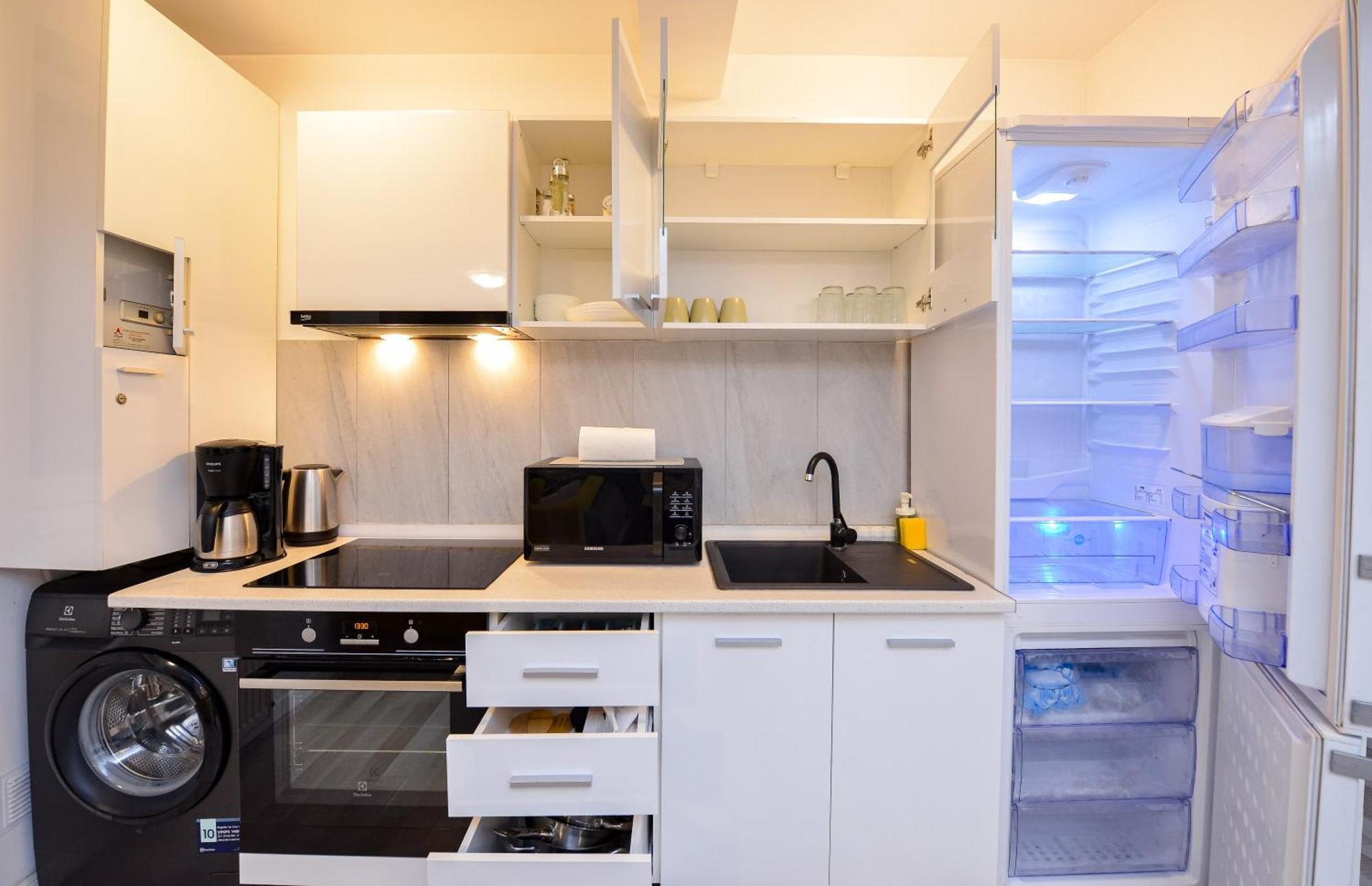 Pierre Cardin Deluxe Apartment With Terrace By Magniflex Bukarest Exterior foto